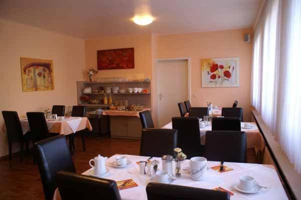 City Hotel كارلسروه المظهر الخارجي الصورة
